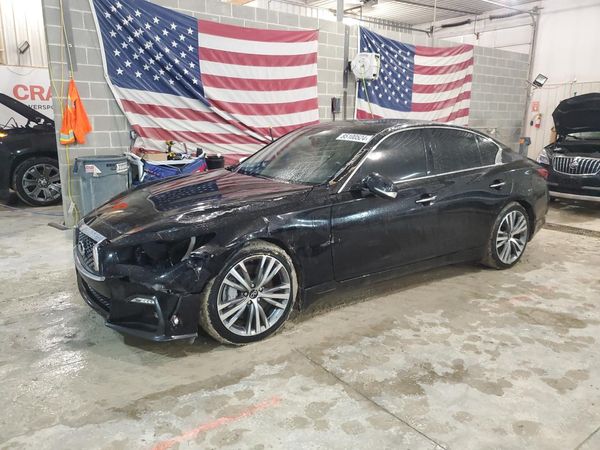 2017 INFINITI Q50