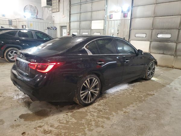 2017 INFINITI Q50
