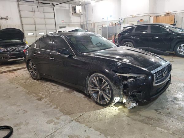 2017 INFINITI Q50