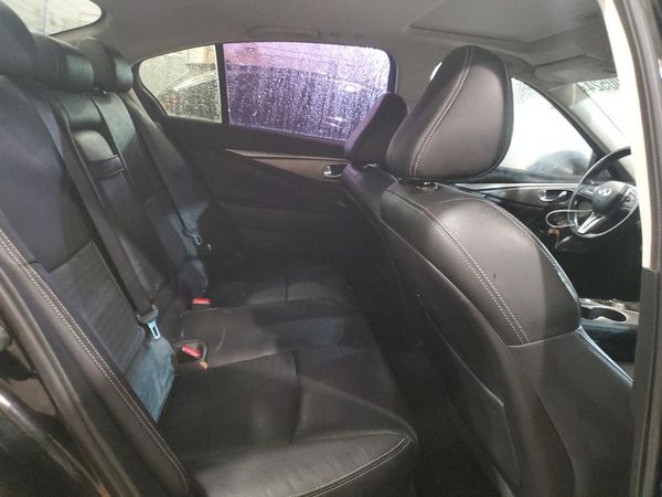 2017 INFINITI Q50