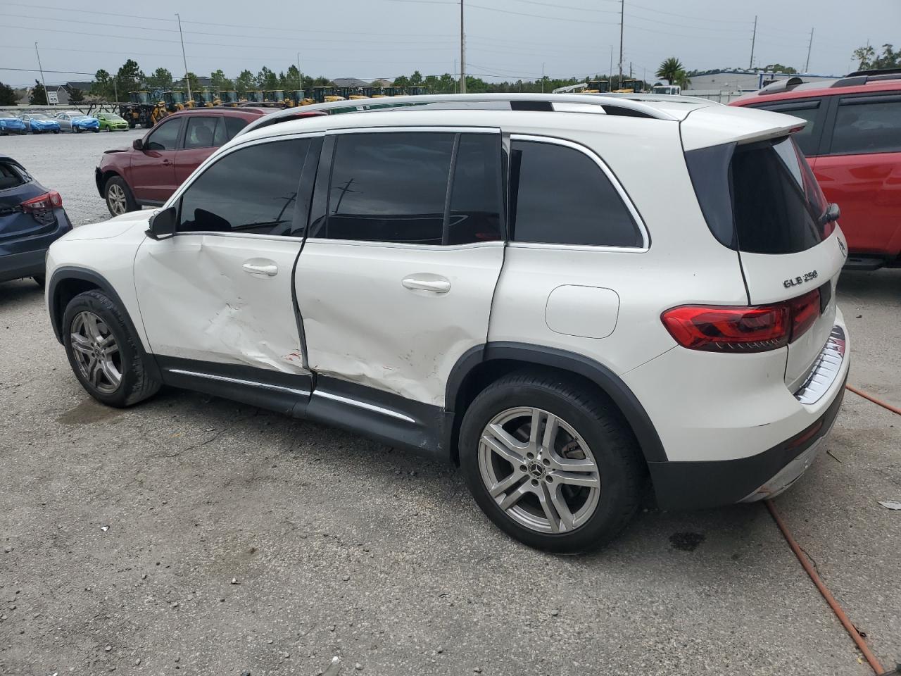 2020 MERCEDES-BENZ GLB GLB250