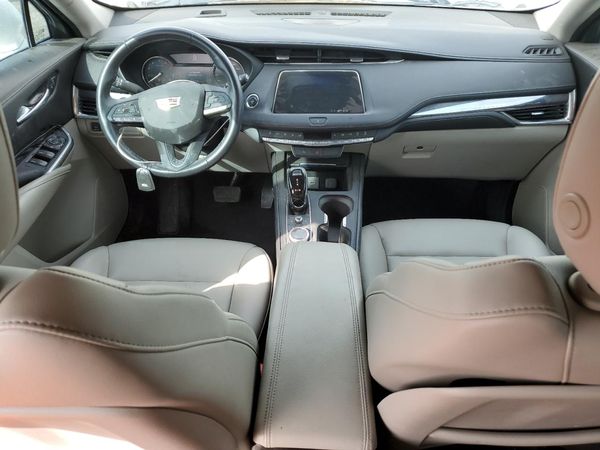 2021 CADILLAC XT4 Luxury