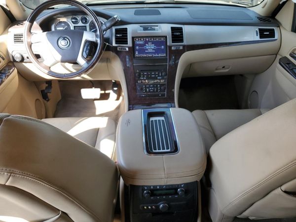2012 CADILLAC ESCALADE ESV Premium
