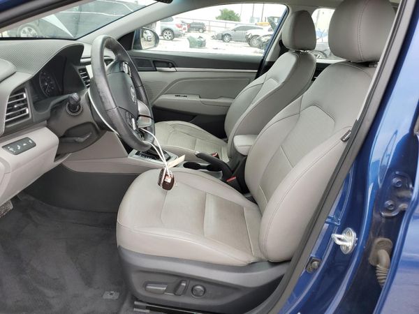 2020 HYUNDAI ELANTRA
