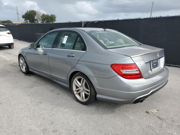 2014 MERCEDES-BENZ C C250