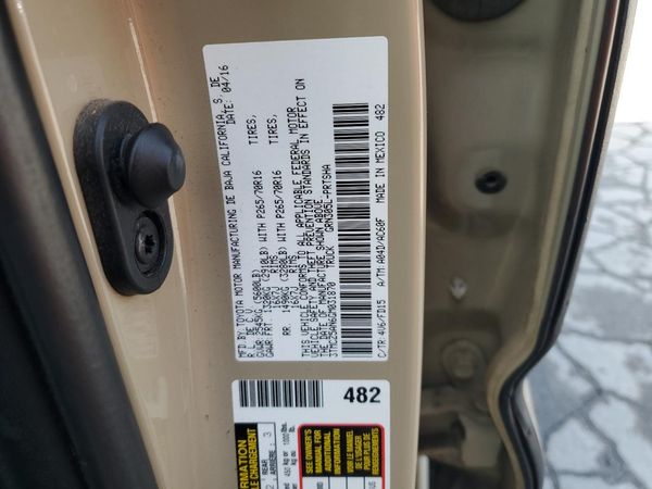 2016 TOYOTA TACOMA