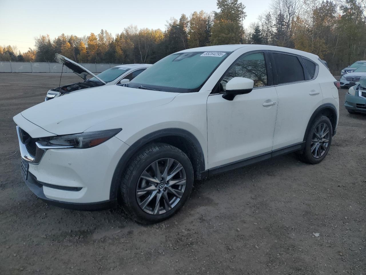 2021 MAZDA CX-5 Signature
