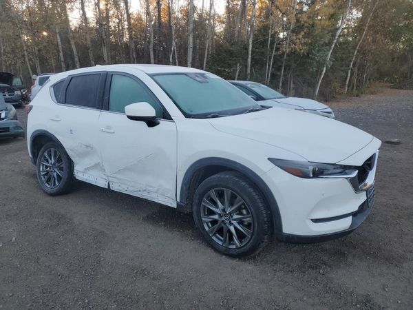 2021 MAZDA CX-5 Signature