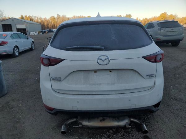 2021 MAZDA CX-5 Signature