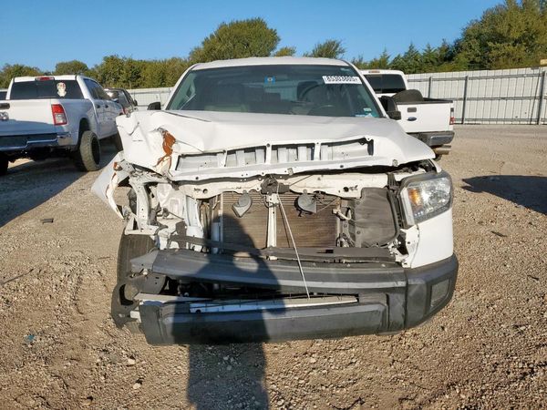 2016 TOYOTA TUNDRA