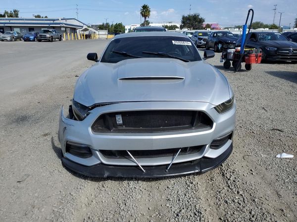 2017 FORD MUSTANG