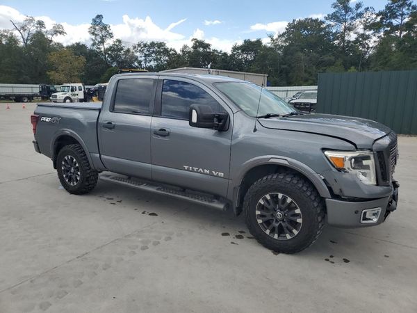 2018 NISSAN TITAN