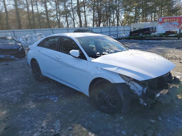 2021 HYUNDAI ELANTRA SEL w/ Convenience Pkg