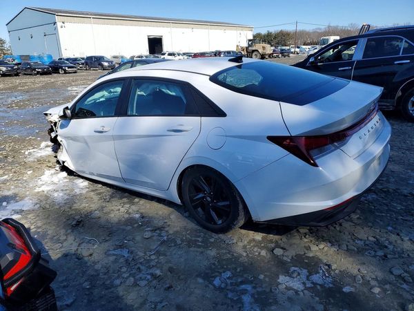 2021 HYUNDAI ELANTRA SEL w/ Convenience Pkg