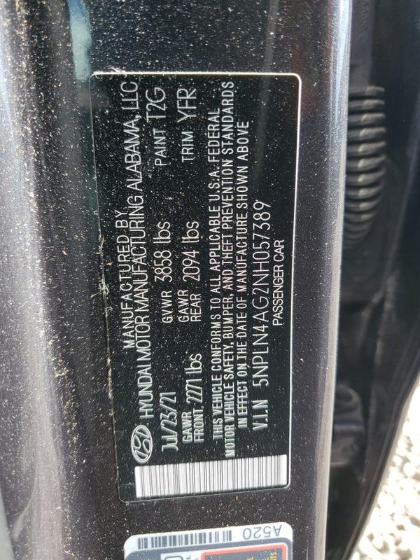 2022 HYUNDAI ELANTRA