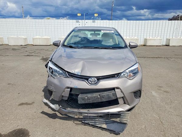 2016 TOYOTA COROLLA
