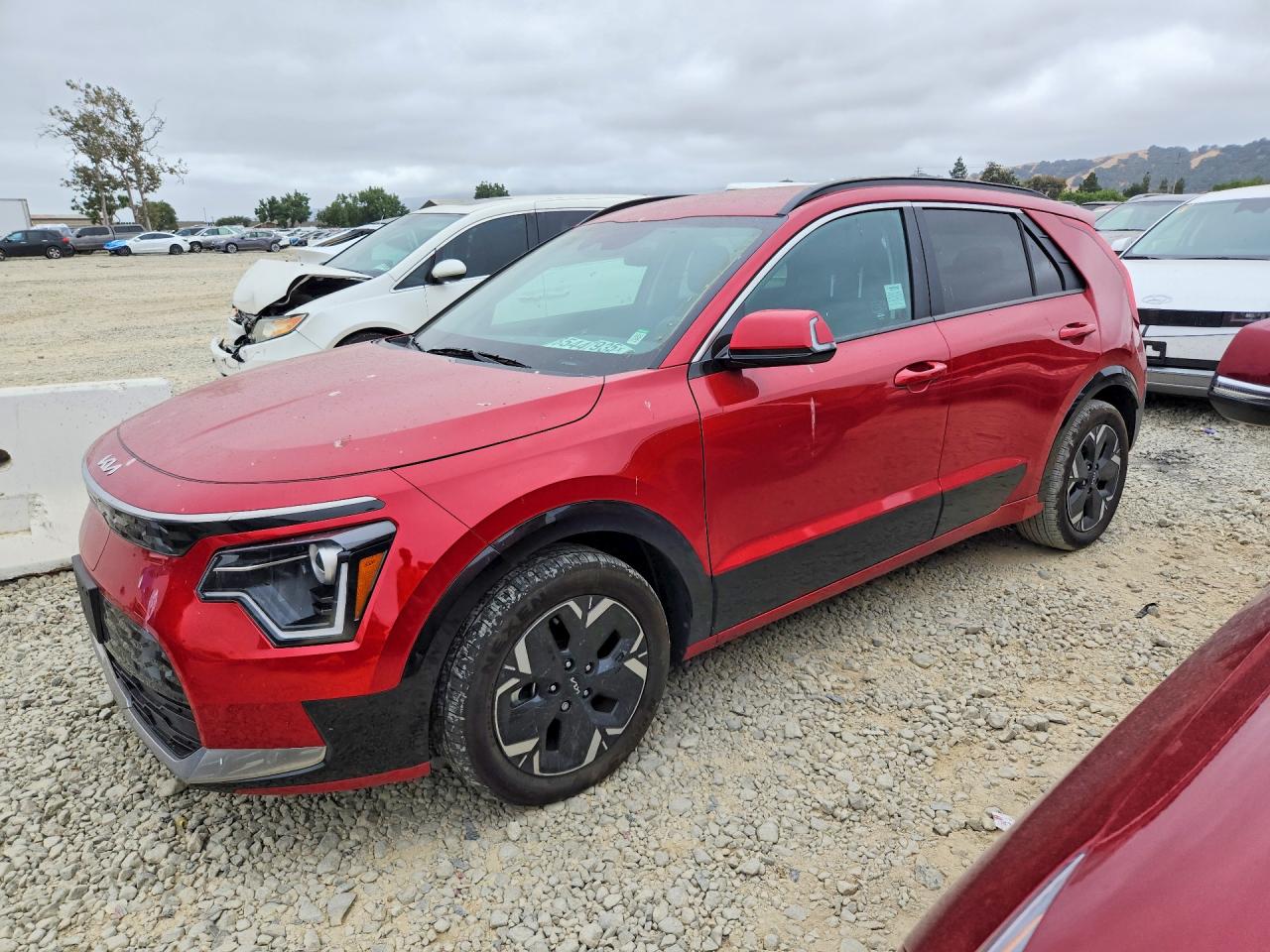 2025 KIA NIRO