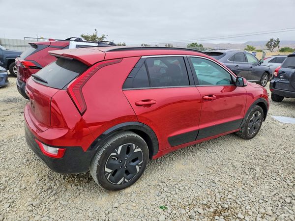 2025 KIA NIRO