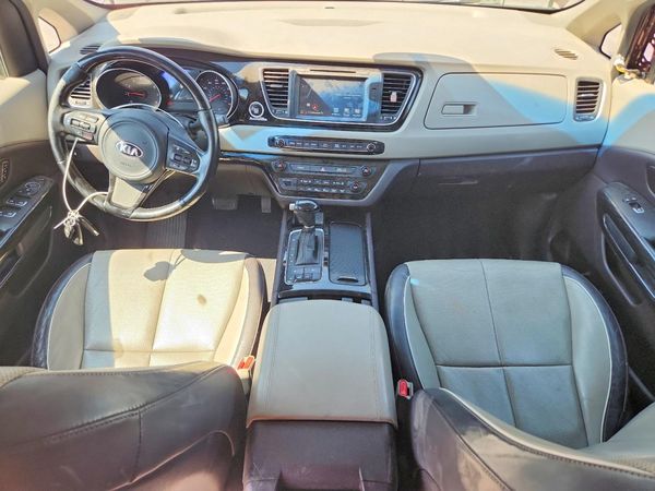 2015 KIA SEDONA TOP - High Level