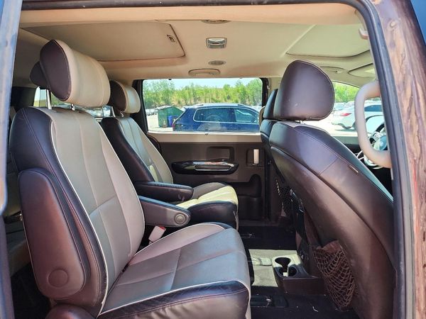 2015 KIA SEDONA TOP - High Level