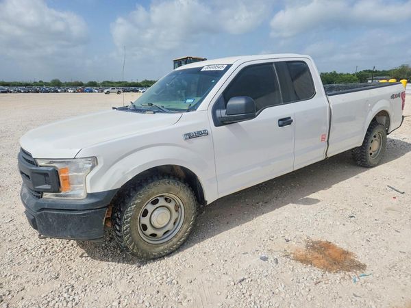 2019 FORD F150 — Front 3/4