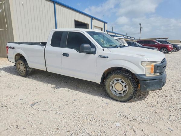 2019 FORD F150 — Passenger 3/4
