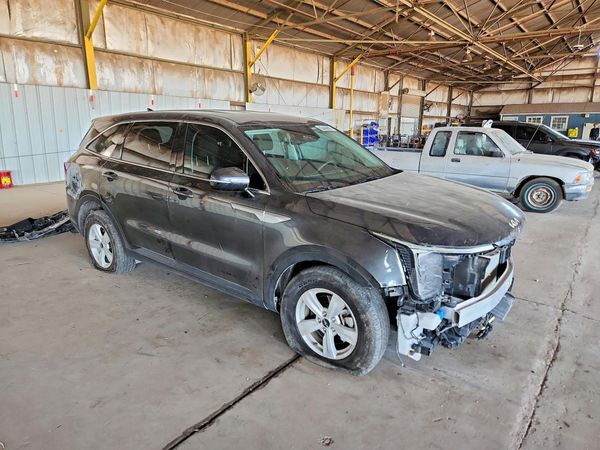 2024 KIA SORENTO LX