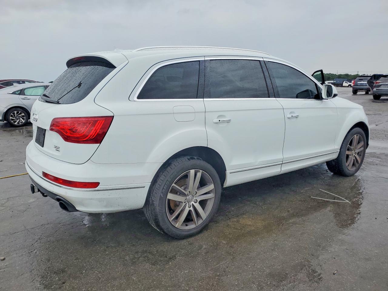 2015 AUDI Q7 Premium Plus