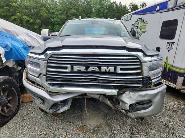 2024 RAM 2500 LARAMIE CREW CAB 4X4