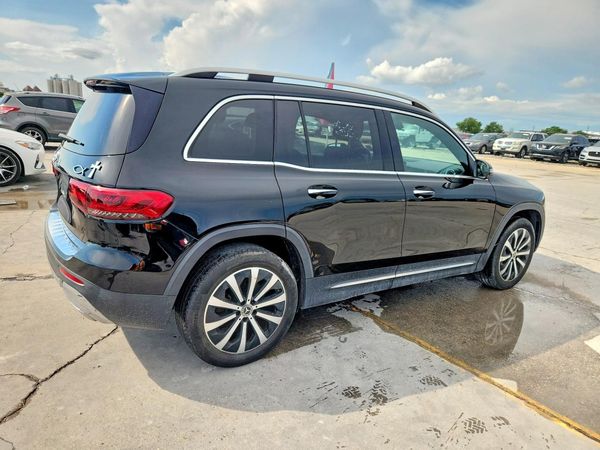 2020 MERCEDES-BENZ GLB GLB250