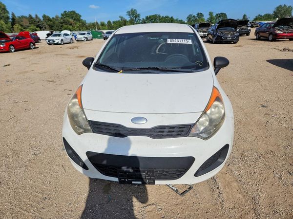 2013 KIA RIO