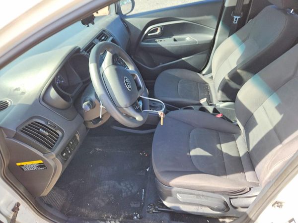 2013 KIA RIO