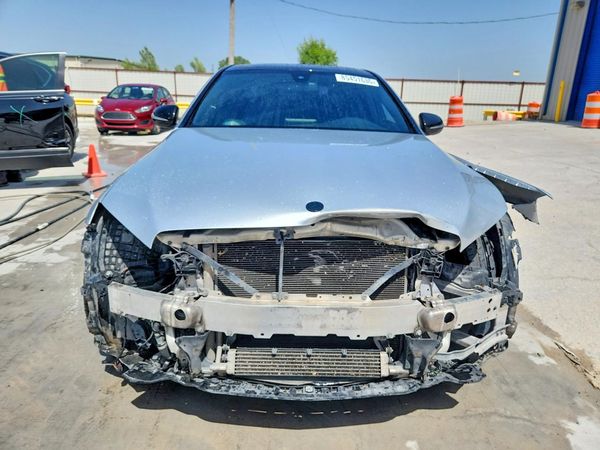 2015 MERCEDES-BENZ C Base