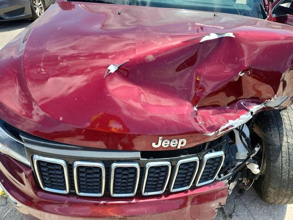 2018 JEEP GRAND CHEROKEE Laredo