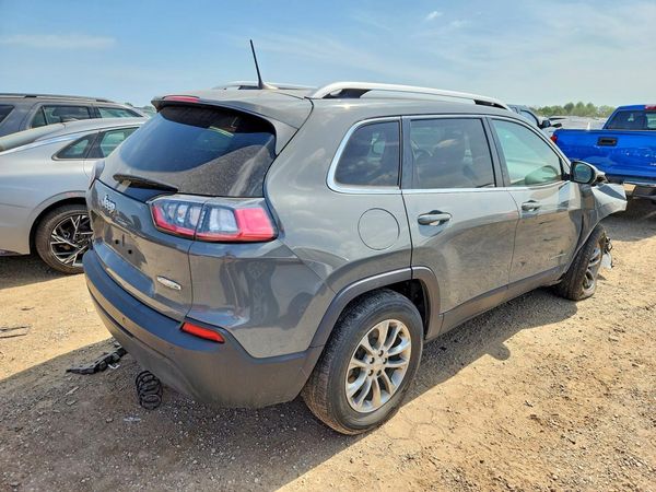 2020 JEEP CHEROKEE LATITUDE PLUS 4X4