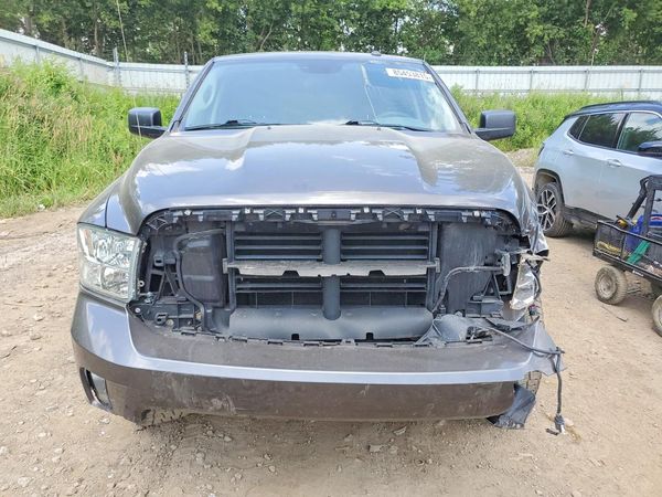 2018 RAM 1500 ST