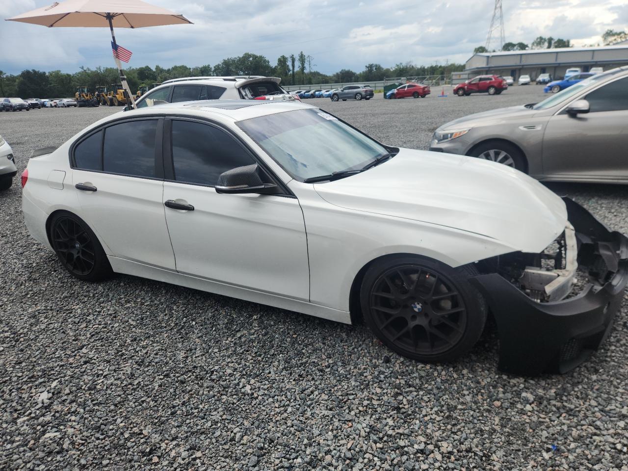 2017 BMW 330 SA