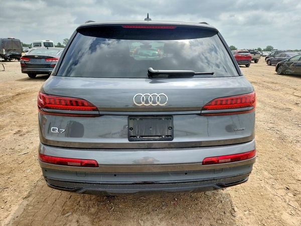 2024 AUDI Q7