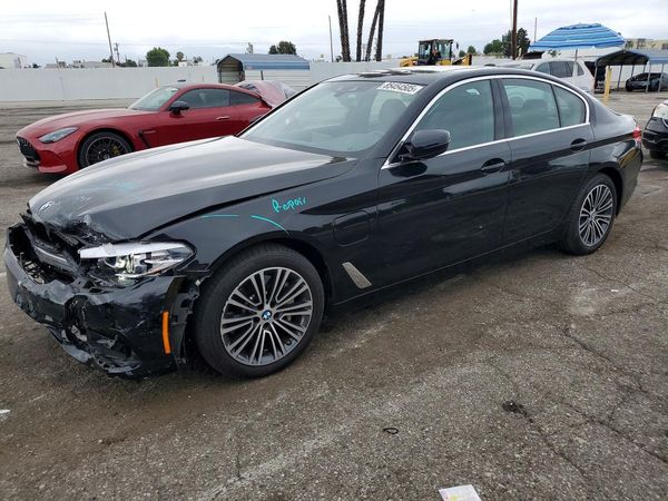 2020 BMW 530E