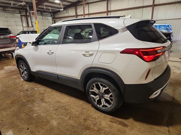 2021 KIA SELTOS EX