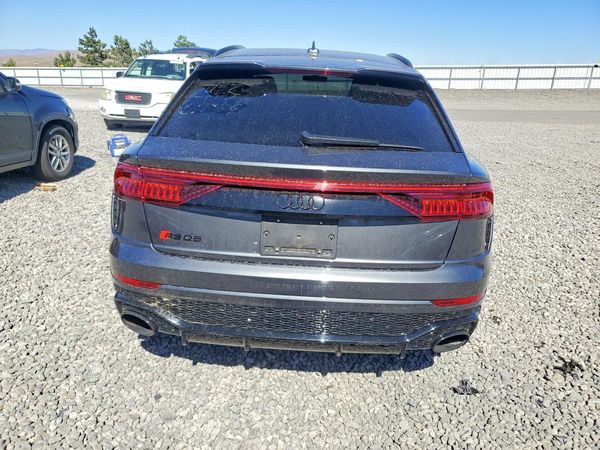 2021 AUDI RS Q8