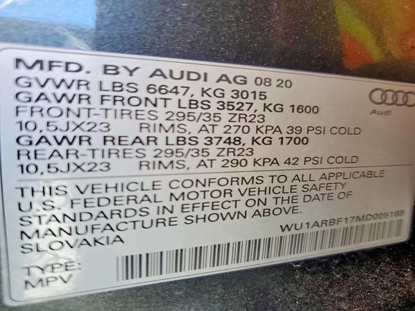 2021 AUDI RS Q8