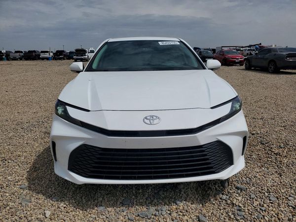 2025 TOYOTA CAMRY