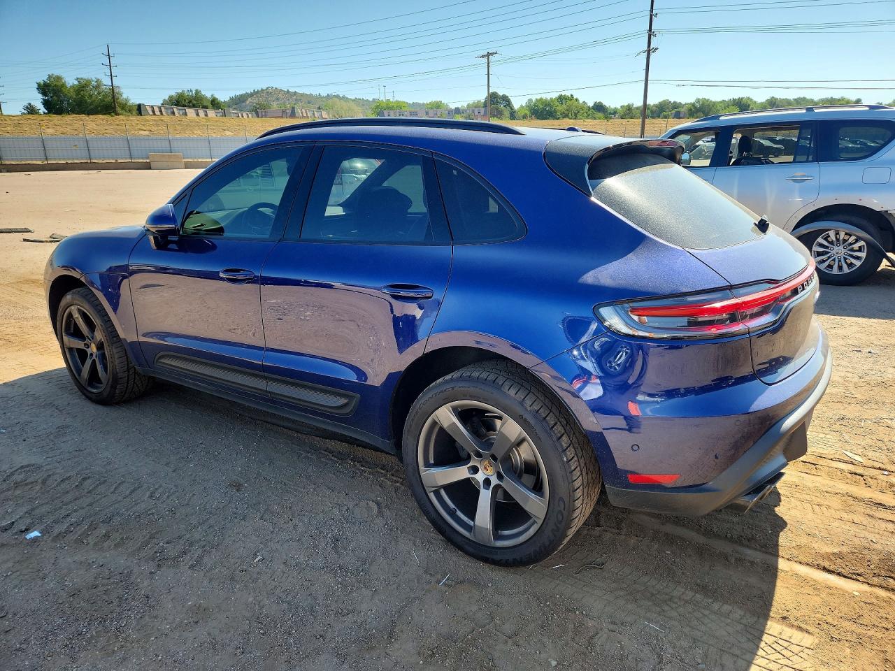 2022 PORSCHE MACAN