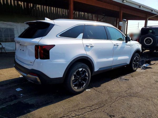 2025 KIA SORENTO