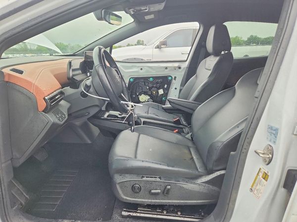 2021 VOLKSWAGEN ID.4 Pro S