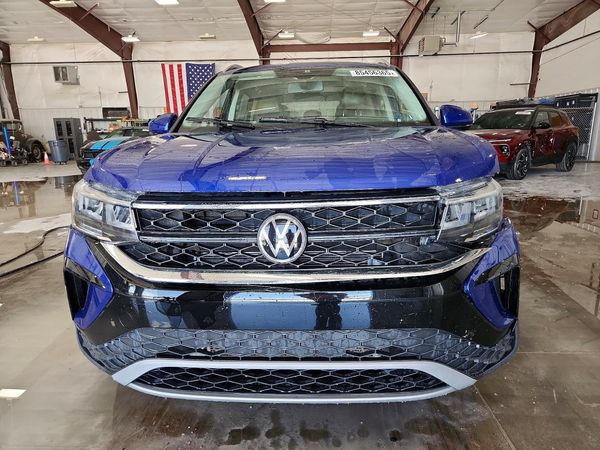 2022 VOLKSWAGEN TAOS