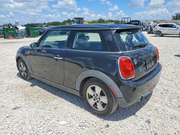 2016 MINI COOPER