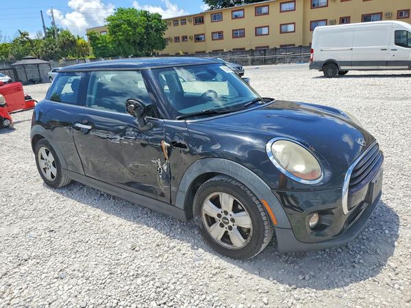 2016 MINI COOPER