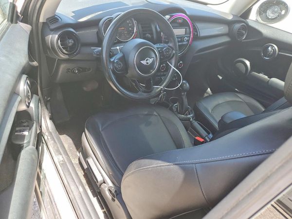 2016 MINI COOPER